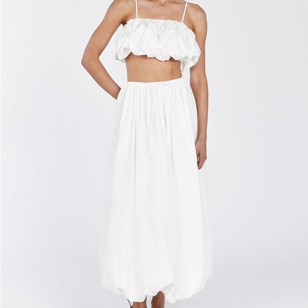 DISSH MONTY WHITE BUBBLE CROP TOP